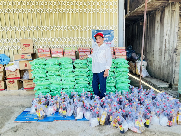 70 phần quà cho bà con khó khăn ở Xã Sông Phan, Huyện Hàm Tân, Tỉnh Bình Thuận3